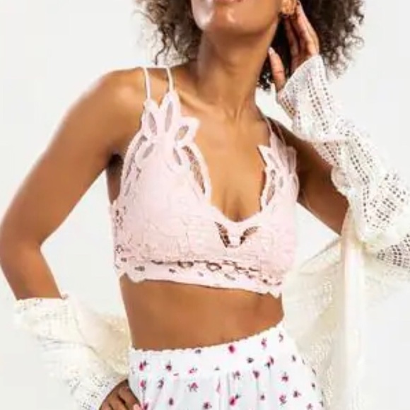 Lacy Francesca’s Bralette (In grey) - Picture 2 of 5